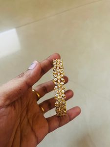 Ad Stone bangles 2