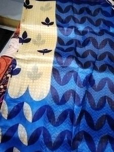 Blue Saree with Abstract Pattern