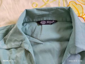 Elegant Teal Button-Up Shirt