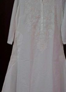 biba Elegant White Chikankari Kurta