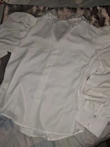 Elegant White Lace Collar Blouse