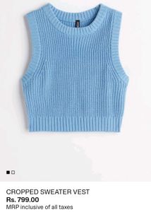 🎀H&M Blue Cropped Knit Sweater Vest🎀