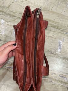 Vintage Chic Red Leather Shoulder Bag