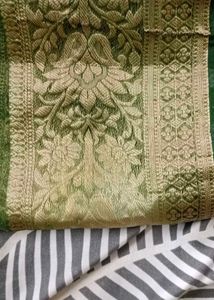 Elegant Green Saree with Golden Border
