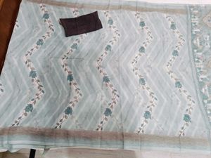 🇳🇿💫🎀Elegant Floral Print Saree
