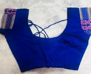 Women Blouse 1 Combo Set