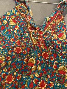 Slit multicoloured floral beach dress!