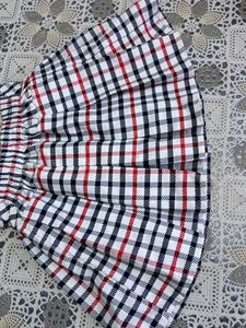 Baby Top And Skirts 3 Se 4 Saal Ki Bachi K