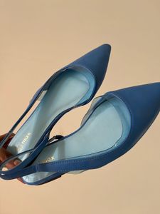 Stylish Blue Slingback Flats