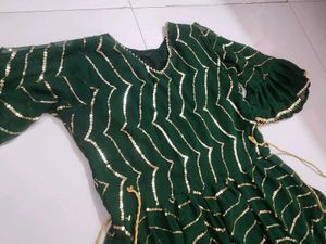 Nyra cut Sequined Kurta Set