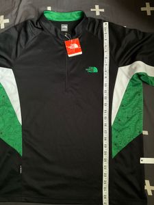 The North Face 1/4 Zip Pullover