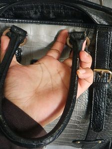 Anne Klein Large Hand Bag With Strap