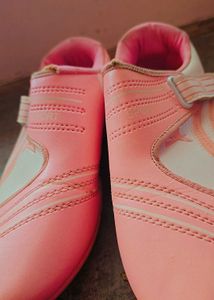 Lancer Pink Synthetic Sneakers