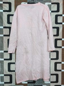 Elegant Pink Embroidered Kurta
