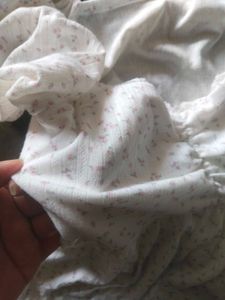 white flower top