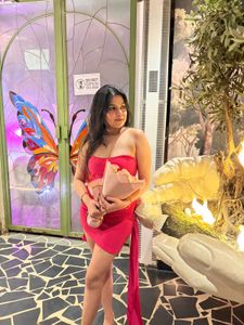 Elegant Pink Dress for Special Occasions