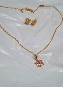 Sparkling Star Pendant Necklace