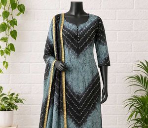 Stylish Blue &amp; Black Bandhani Print Kurta Set