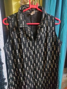 Black Sleeveless Ikkat Dress (Brand Aayna)