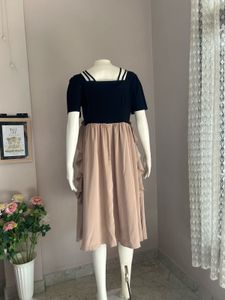 Chic Ruffled Midi Dress