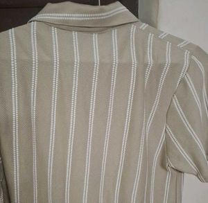 H&amp;M Striped Short Sleeve Shirt