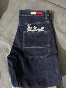 Men's Distressed Dark Wash Jeans