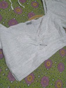 women's top