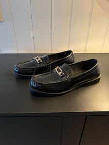 H&amp;M loafers