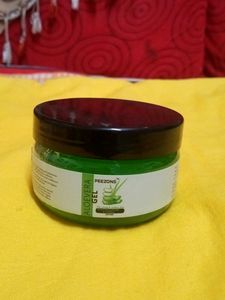 Aloevera gel...New..