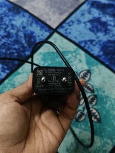 Motorola Charger - 68W with original cable