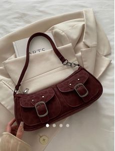 Chic Burgundy Shoulder Bag