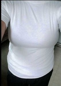 White High Neck Top 💗🤩👌🏻