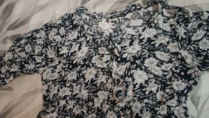 Chic Floral Print Peplum Top