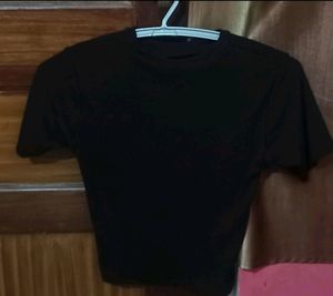 Ribbed Black Crop Top