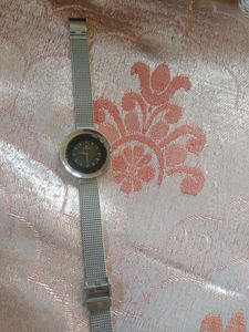 Genuine Titan Watch-Not Working