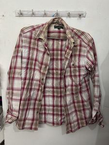 Women’s Plaid Button-Up Shirt