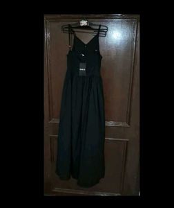 Black Button-Up Maxi Dress 💫