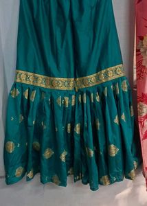 Elegant Green &amp; Gold Kurta