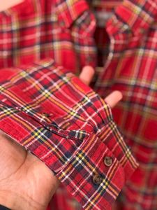 UNIQLO Classic Red Plaid Button-Down Shirt