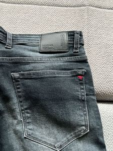 Men's Grey Slim Fit Jeans