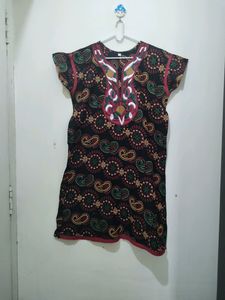 Black Kurta With Mango Prints And Embroidery