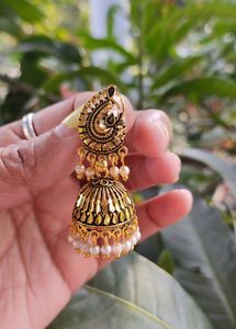 Stock Clearance Sale On Golden Jhumki 🥳🎉❤