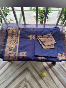 Elegant Navy Blue temple printed silk saree