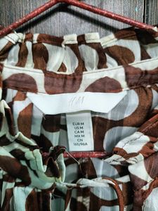 H&amp;M Printed Long Sleeve Top
