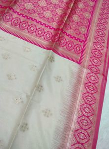 New Off white &amp; Pink Pure Banarasi Silk Saree