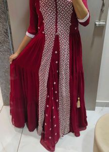 Elegant Maroon Embroidered Kurta