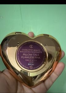 Charlotte Tilbury Heart Compact