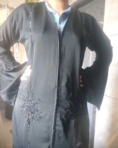 PRICE DROP!!! Beautiful Black flared Abaya/Burqa