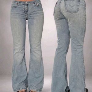 zudio Light Wash Flare Jeans