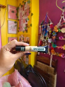 Maybelline Fit Me Spot Rescue Concealer